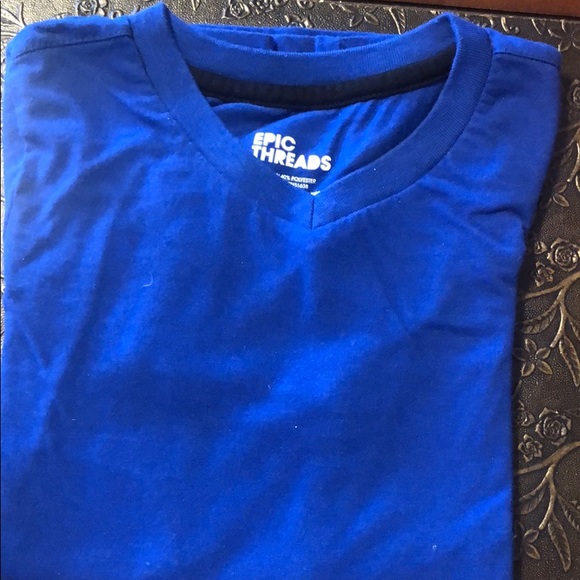 Short sleeve tops - Picture 4 of 7